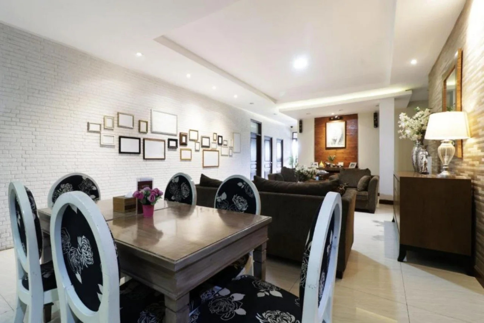 Jayagiri Guesthouse By Belgareti