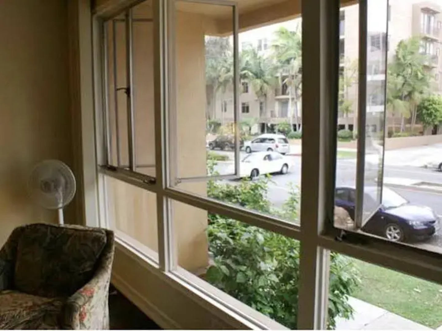 Cal Mar Hotel Suites