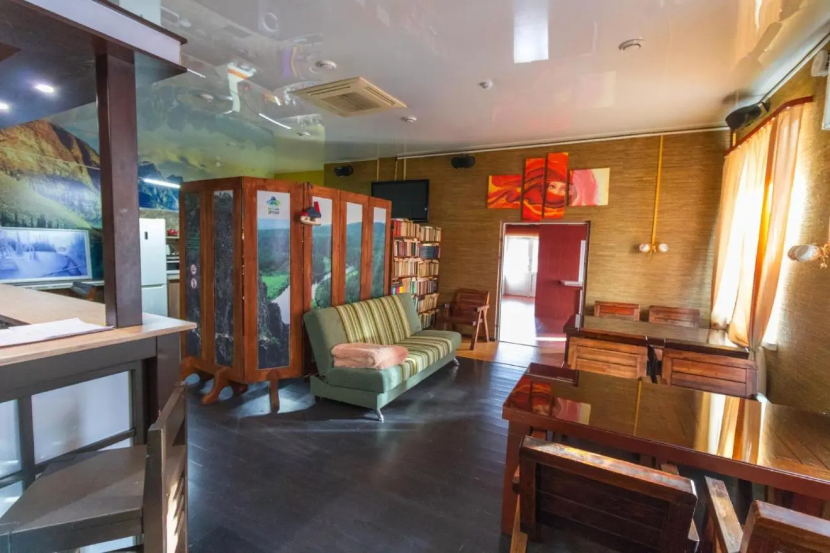 Хостел Друзья