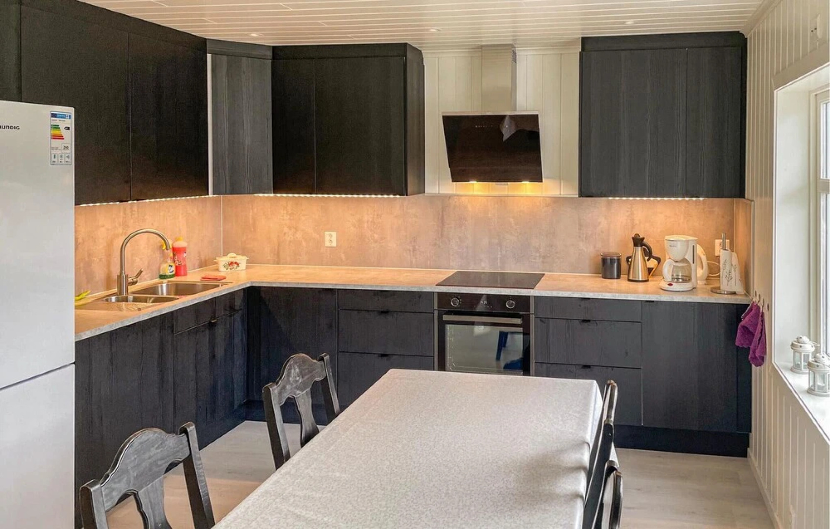 Amazing Home in Etne With 3 Bedrooms and Wifi