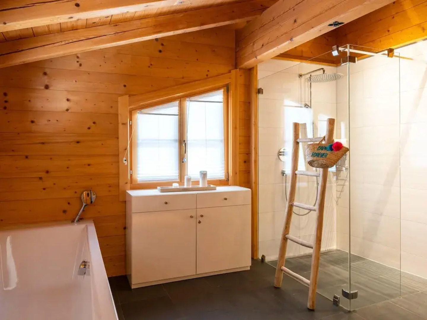 Hideway Chalet Gamsgluck With Pool and Sauna