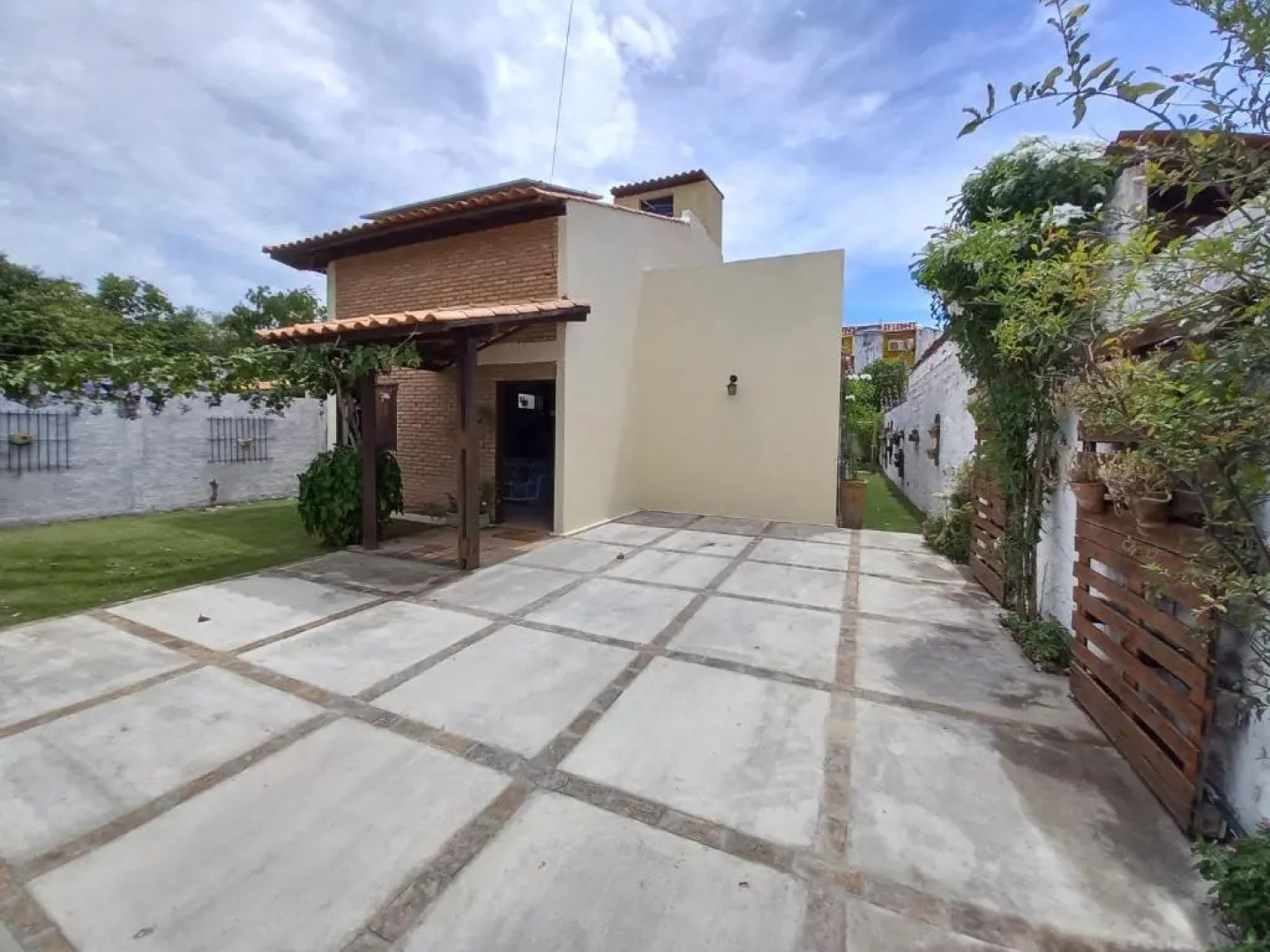 CASA NA PRAIA DO FRANCêS