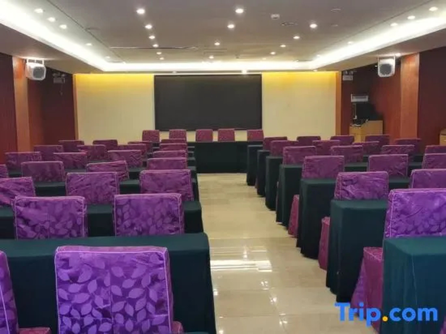 Lianzhou International Hotel