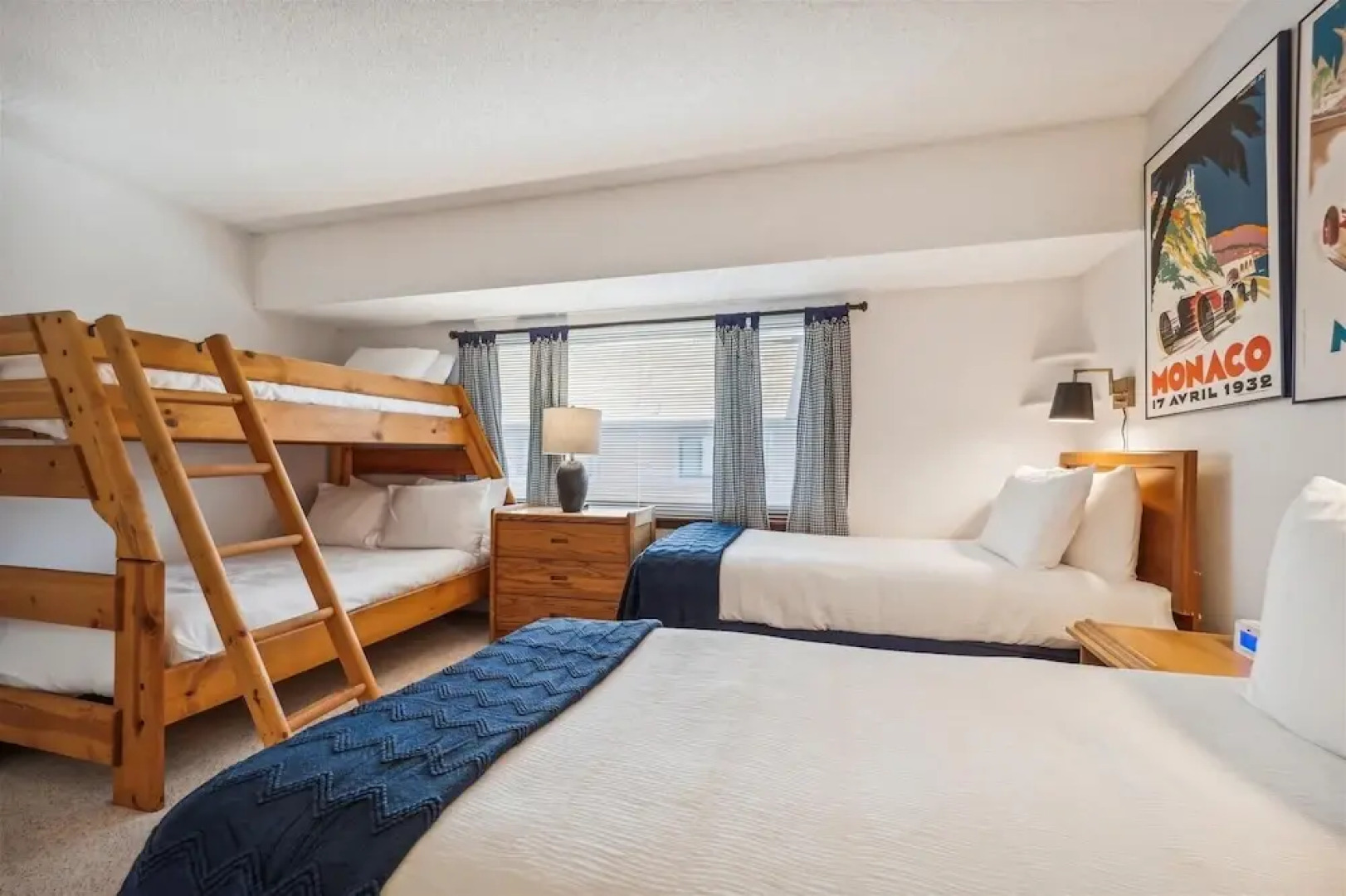 Winterpoint 20 2 Bedroom Townhouse by RedAwning