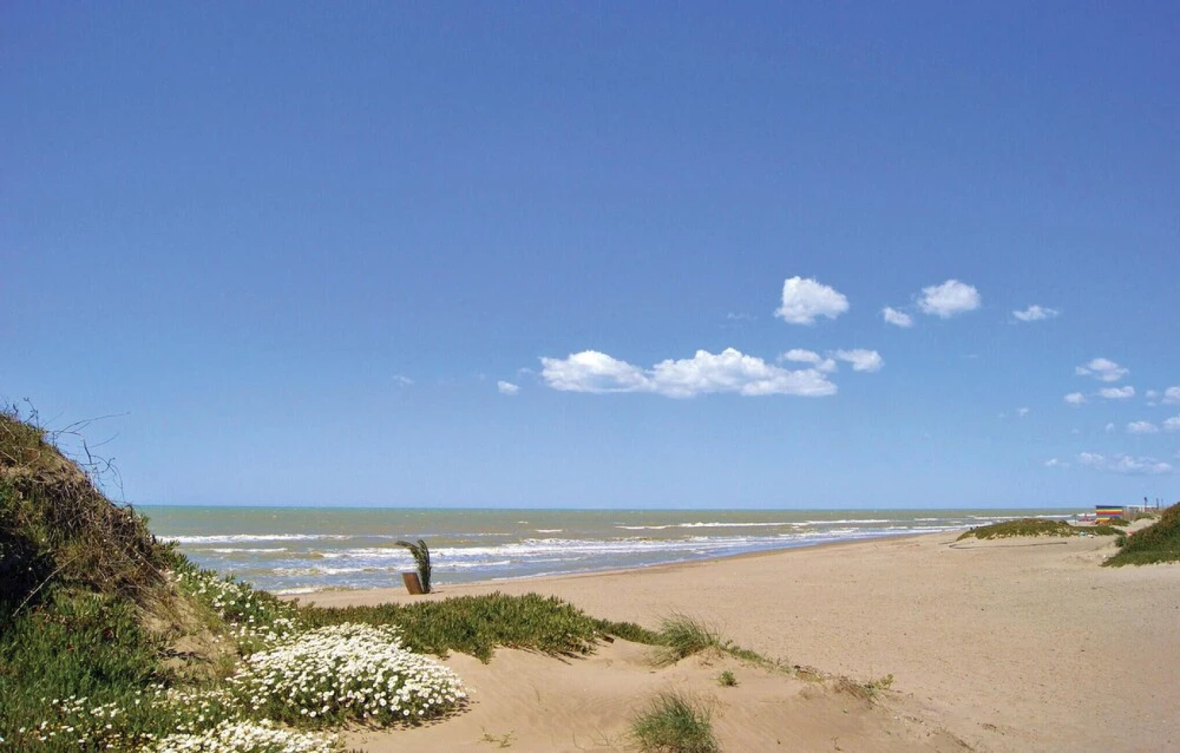 Stunning Home in Ardea With 4 Bedrooms and Wifi