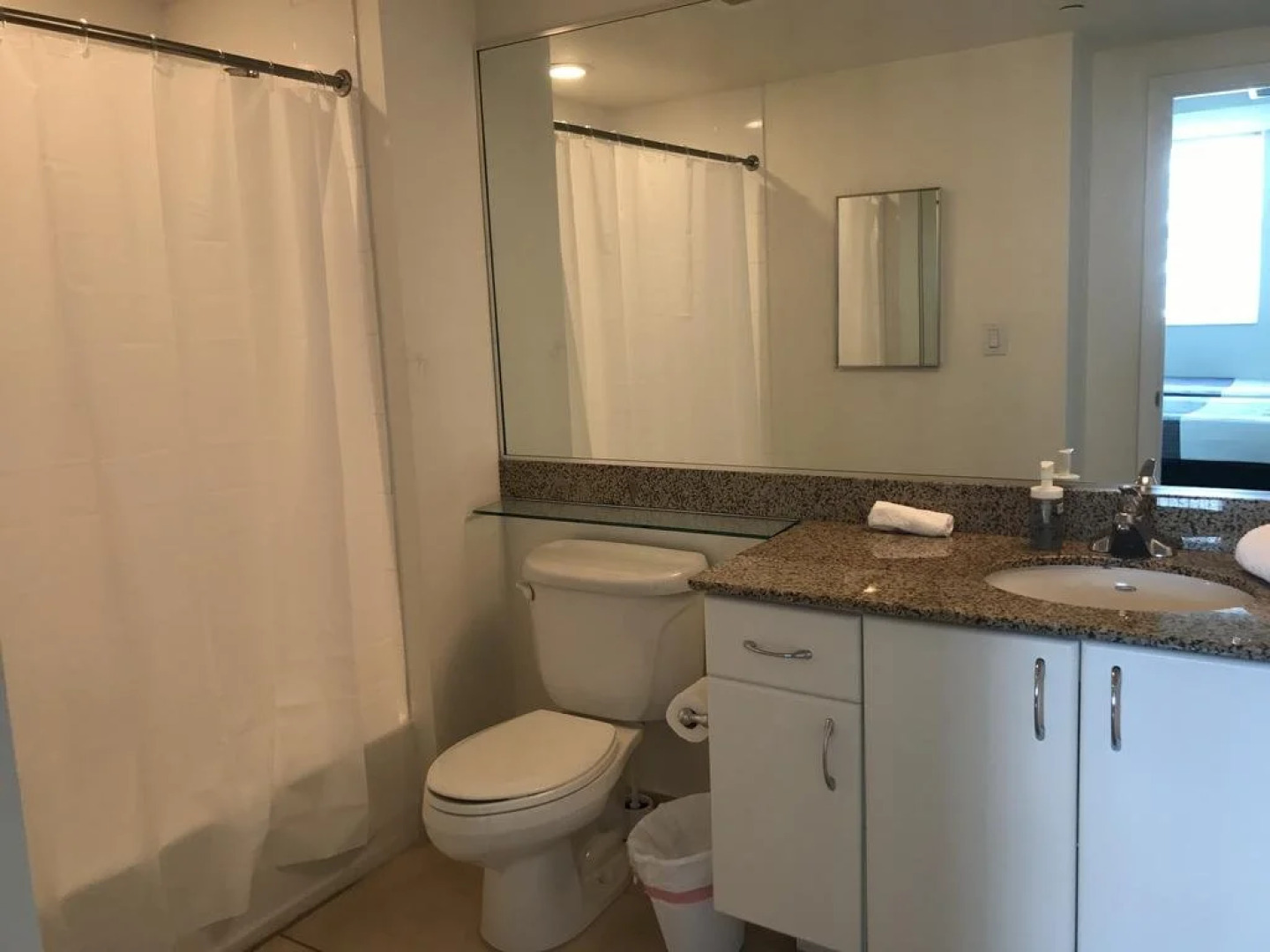 Miami 4Days - One Broadway