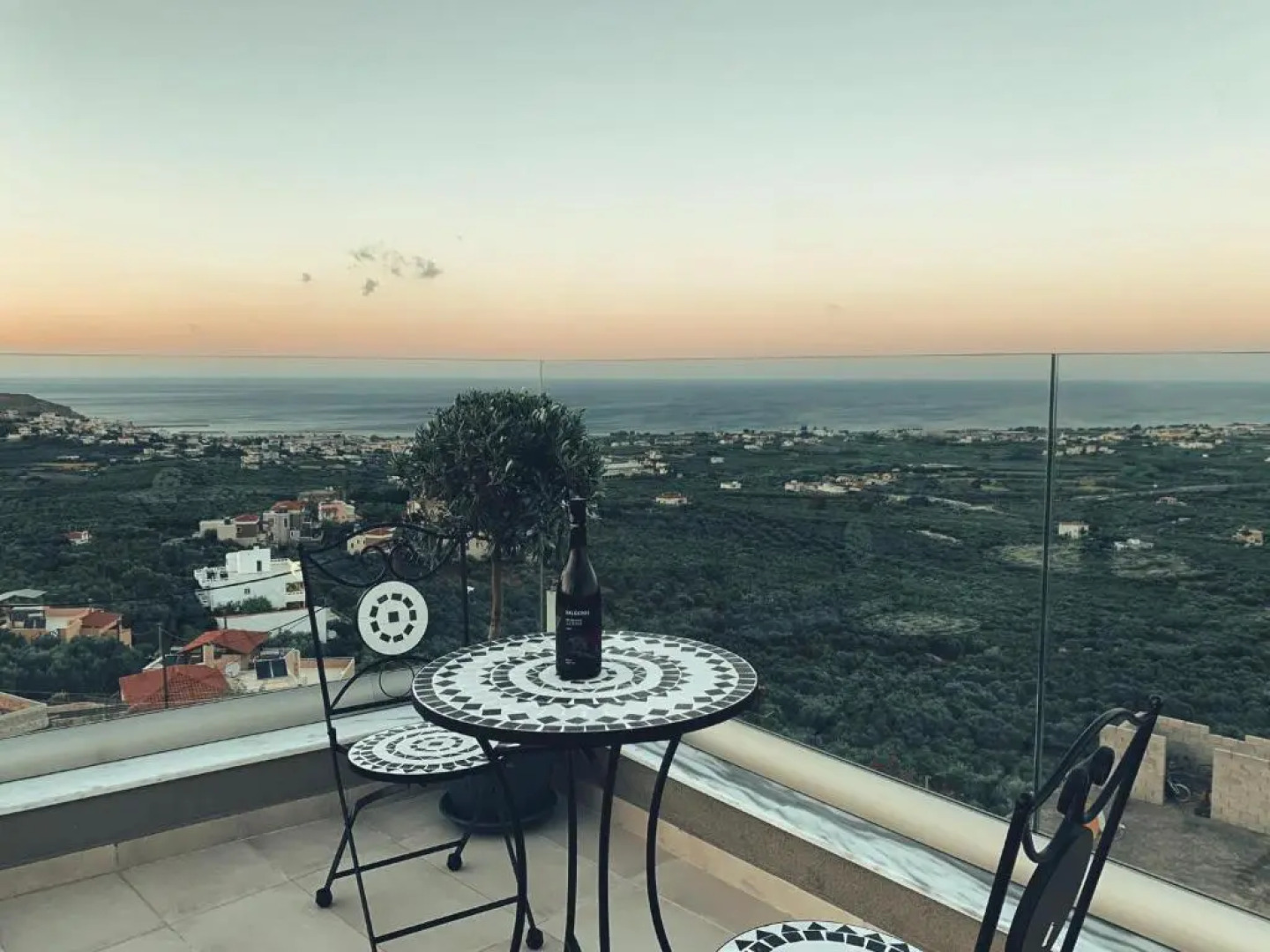 King Crimson Luxury Apartments