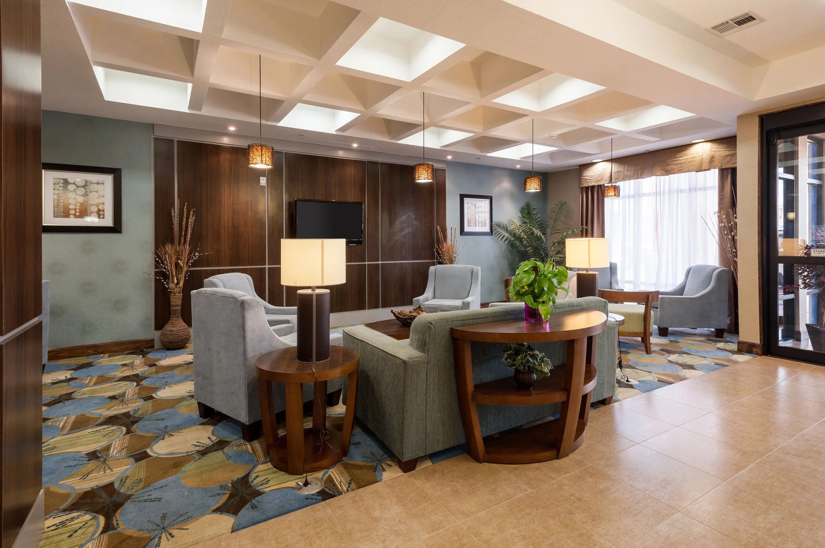 Comfort Suites Oil Center