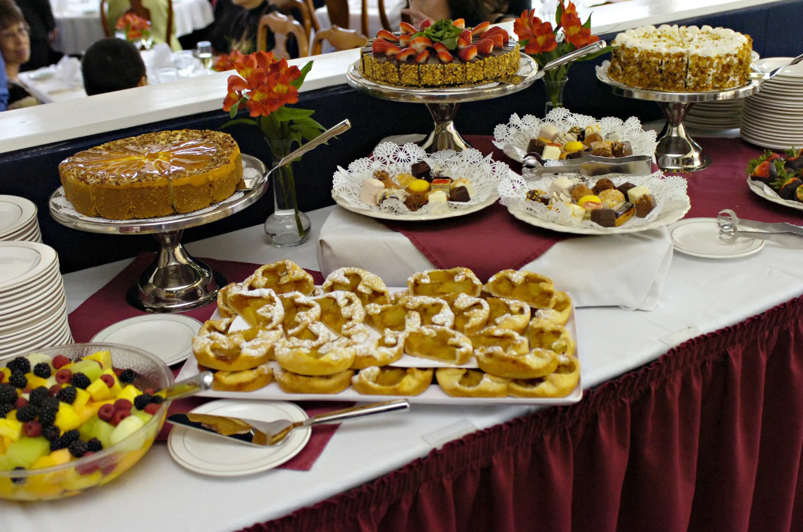 The White Mountain Hotel & Resort