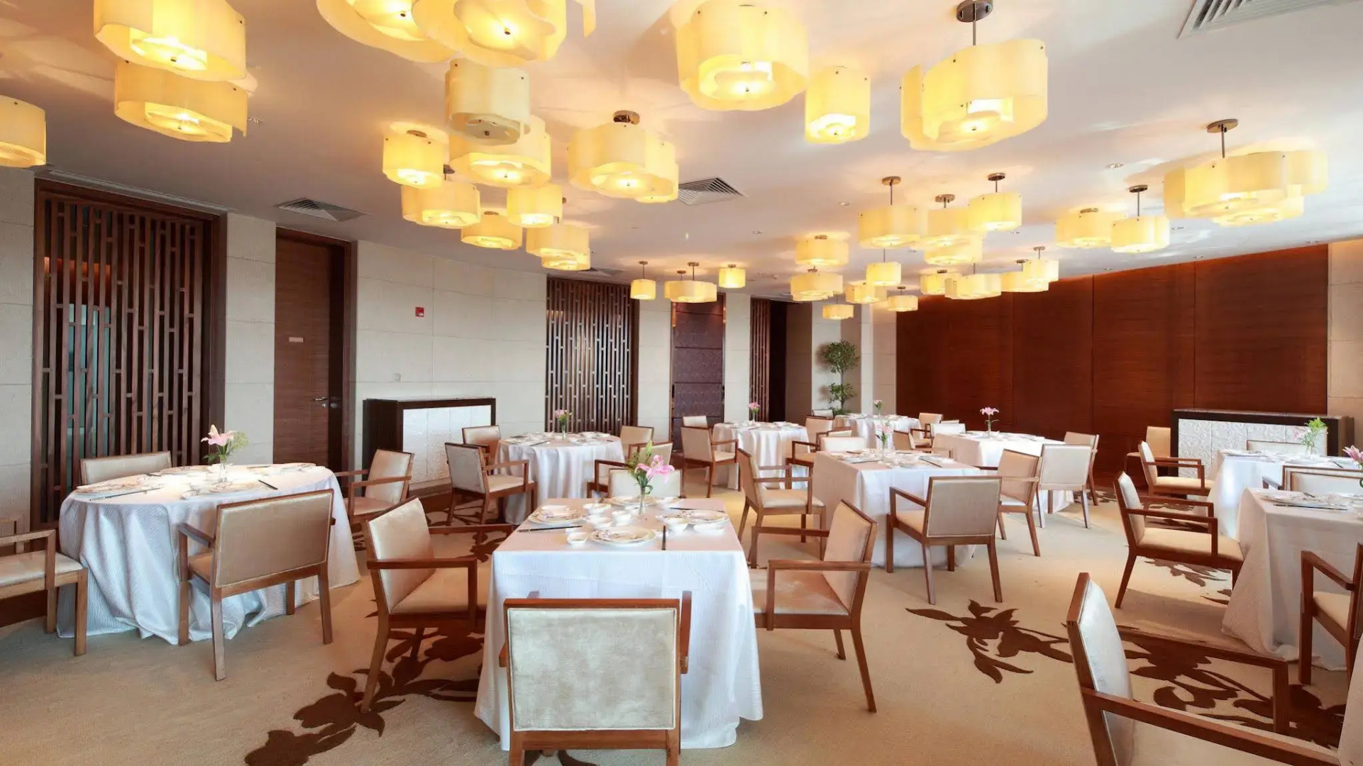 Holiday Inn Nantong Oasis Centre by IHG