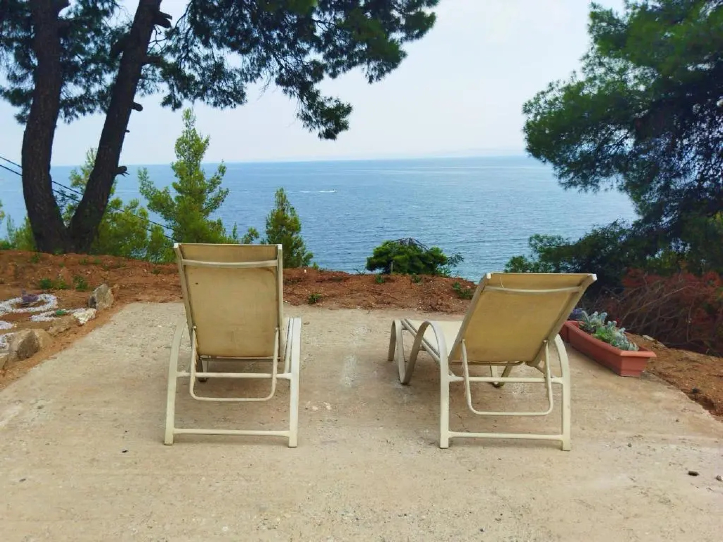 Pefkonas Apartments 100 m from the beach
