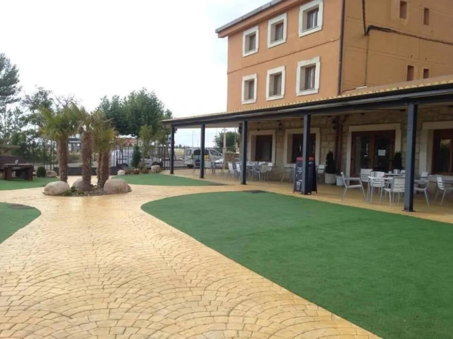 Hotel Restaurante El Castillo De Olmillos