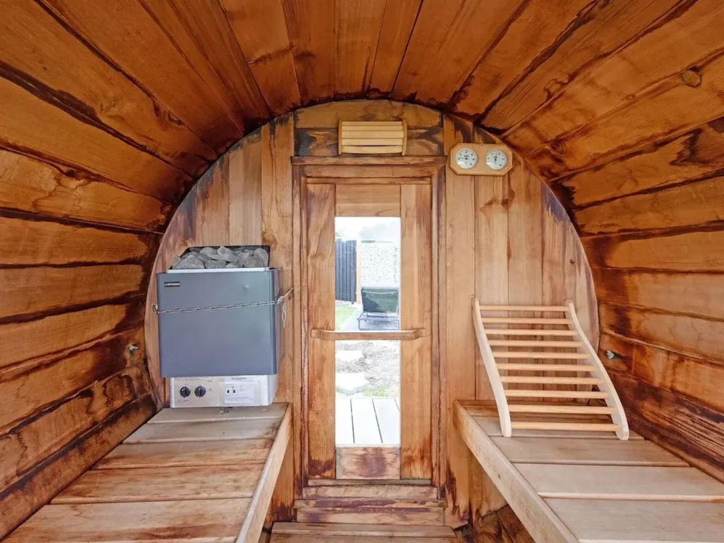 Holiday Home Near Dunes With Wellness Garden