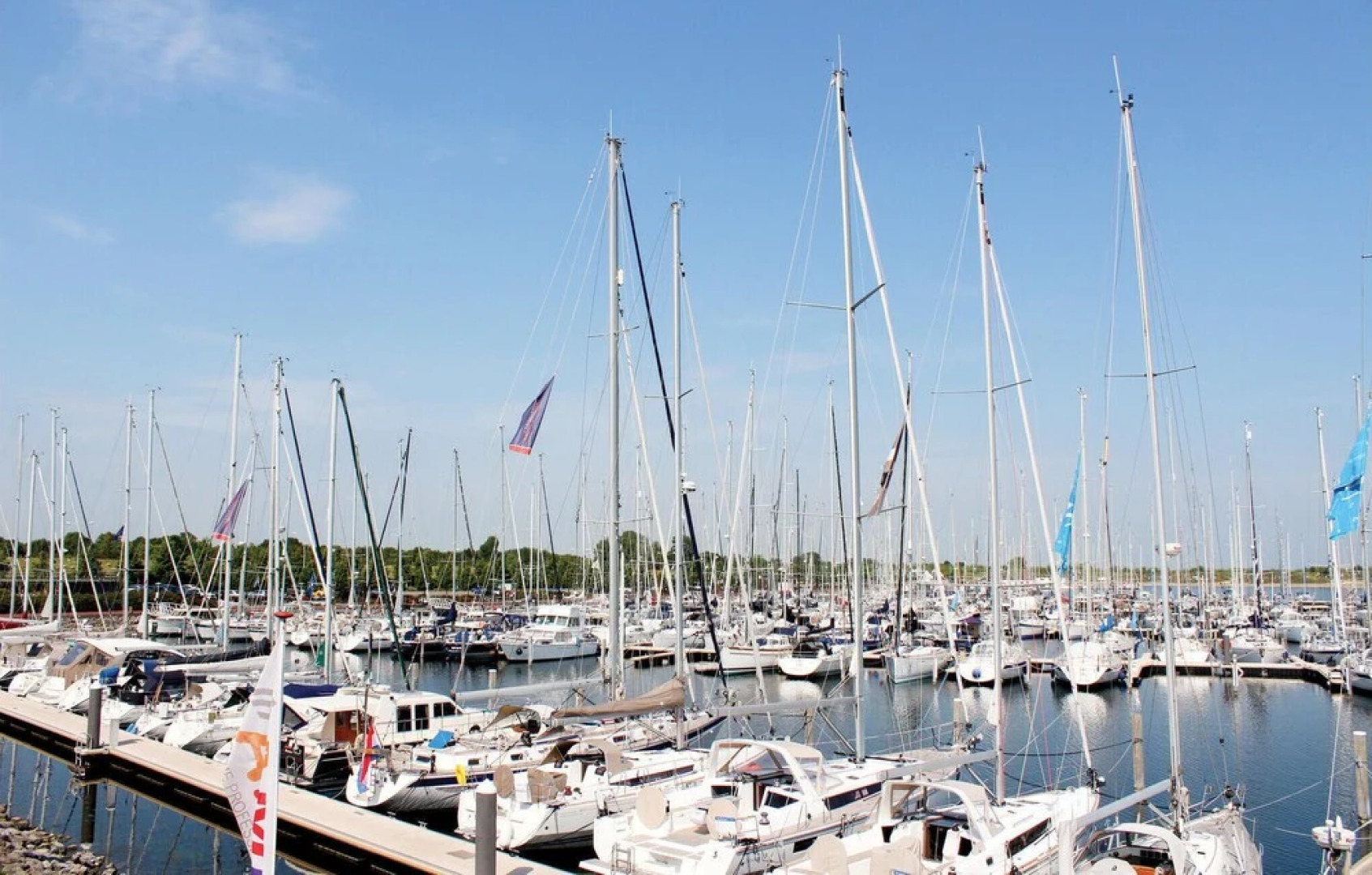 Amazing Home in Bruinisse With Wifi and 2 Bedrooms