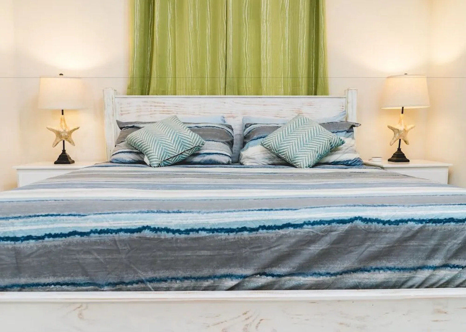 Ez Living Apartments