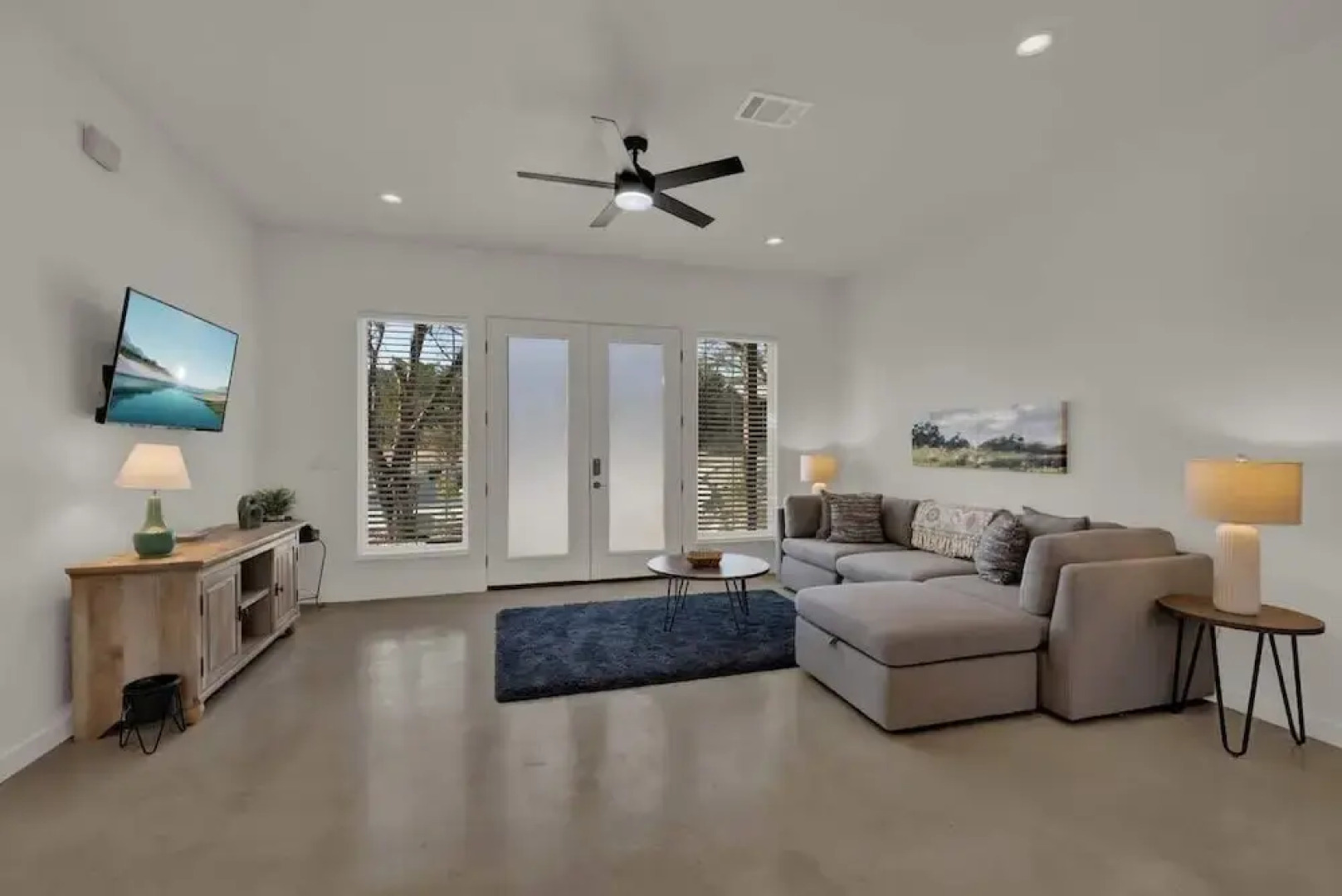 Serene Getaway Nestled in the Tx Hill Country!