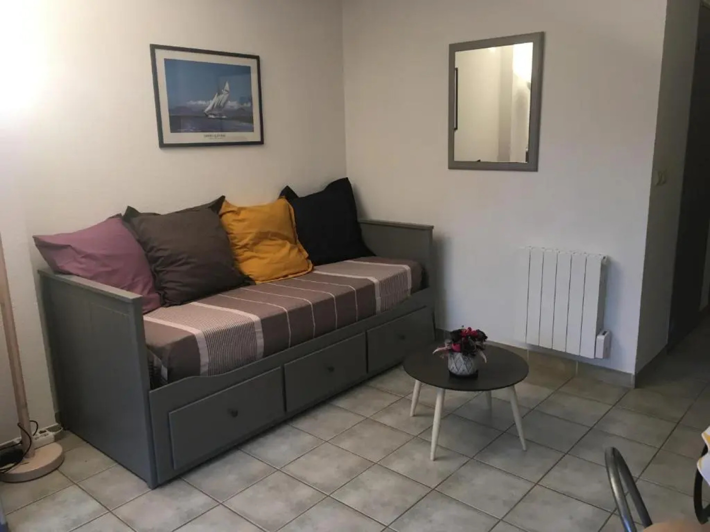 Sanary sur Mer Appartement 30m2 T2 avec terrasse Piscine 10min à pied de la plage