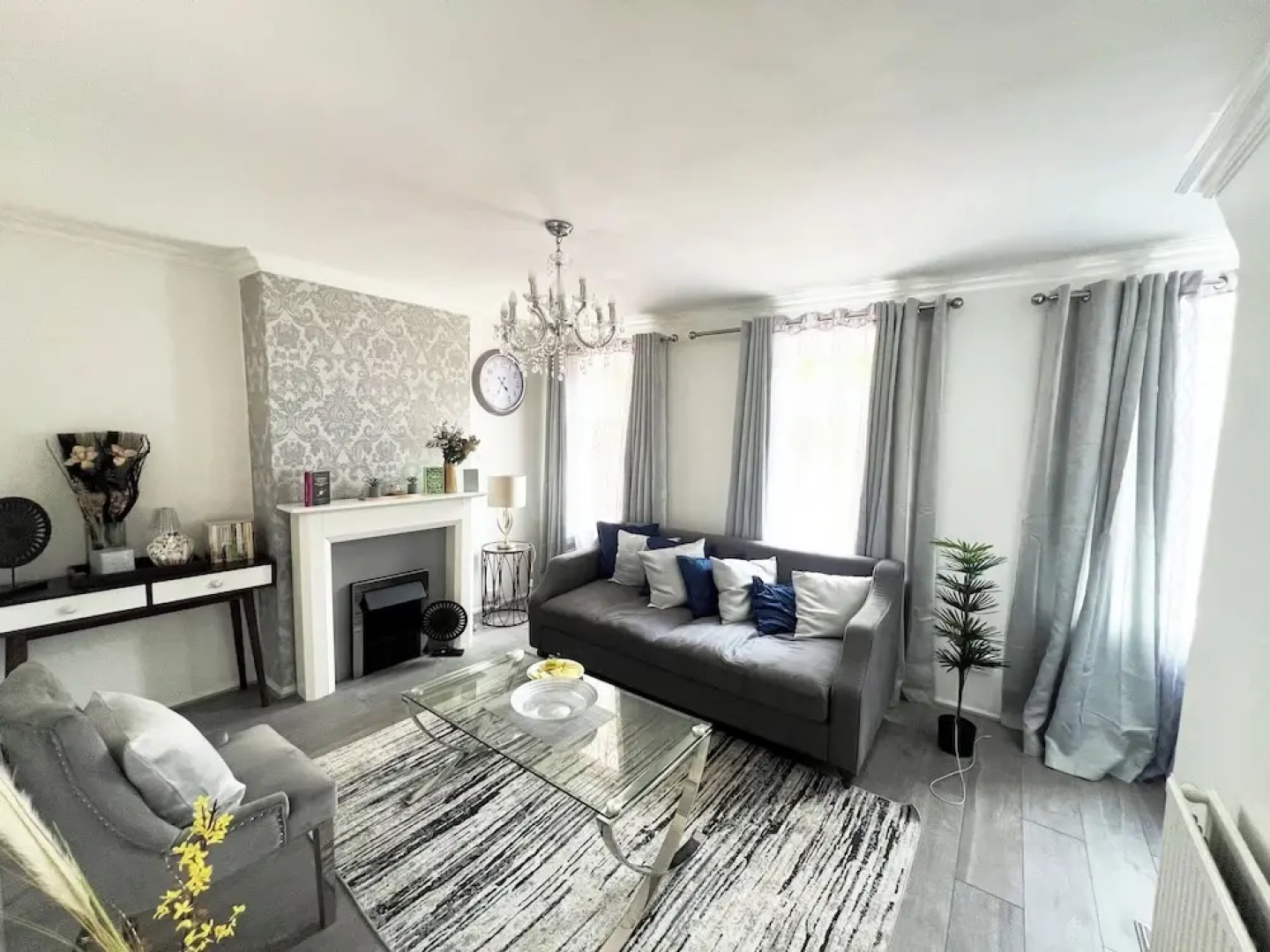 Suspire House -sleeps6-garden-bbq-coastal Retreat