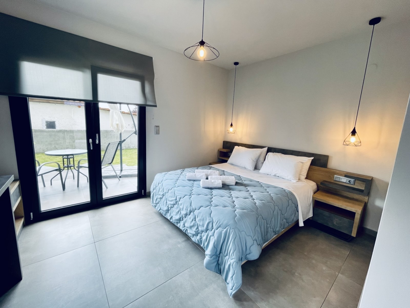 TheaSea Luxury Suites- Studio Suite 3