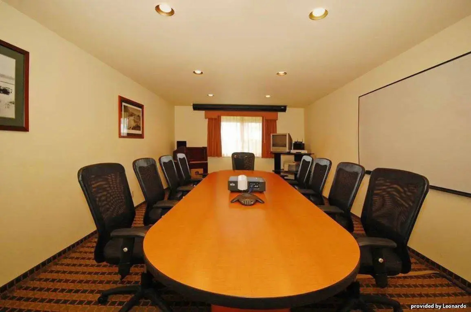 Best Western Rose Quartz Inn