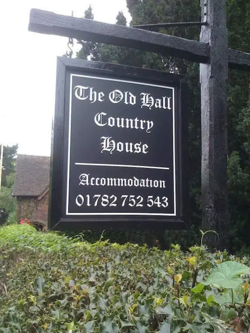 The Old Hall Country House