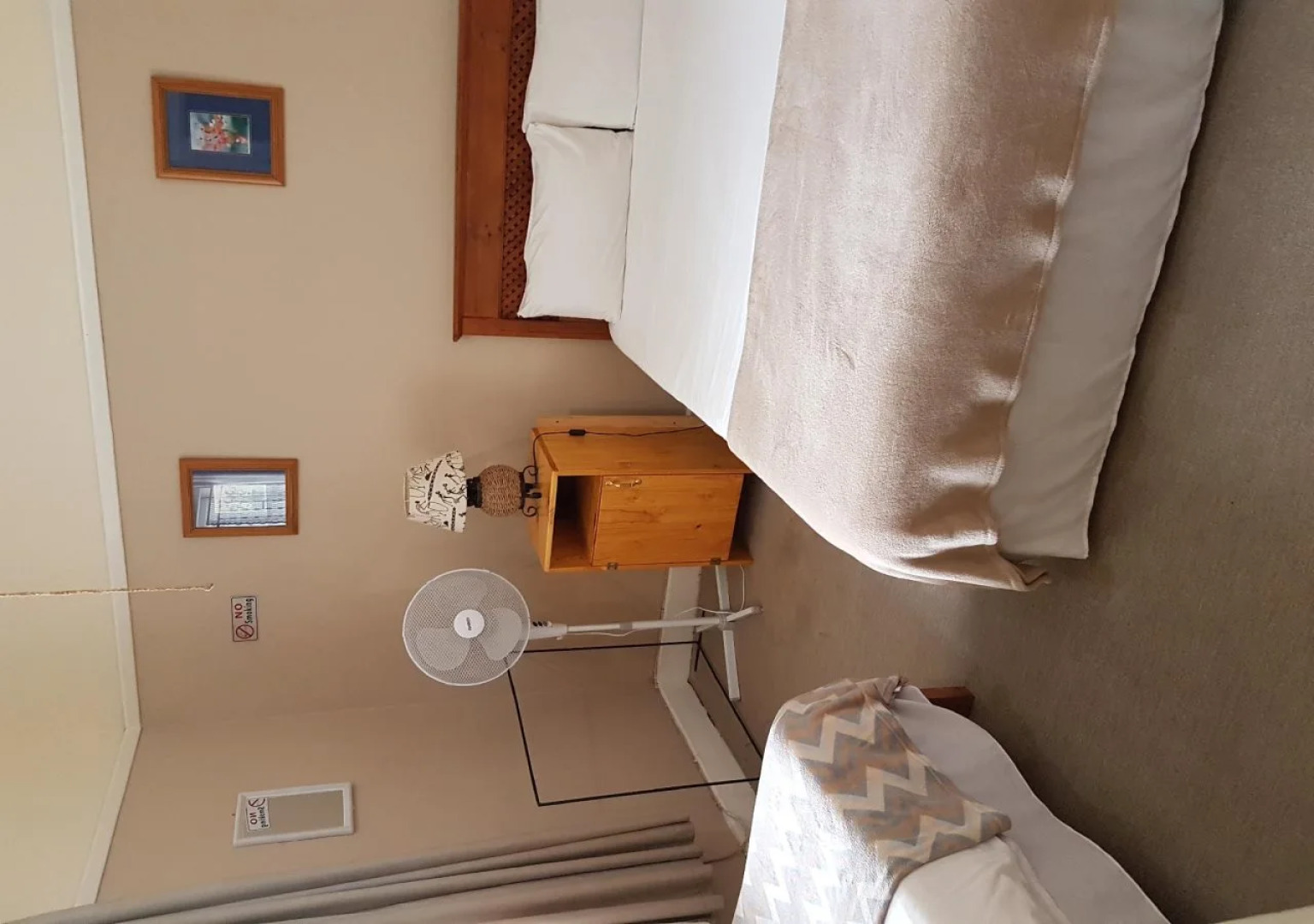 Oasis Shanti Backpackers