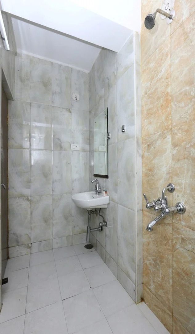 OYO 4936 Suba Krishmaa