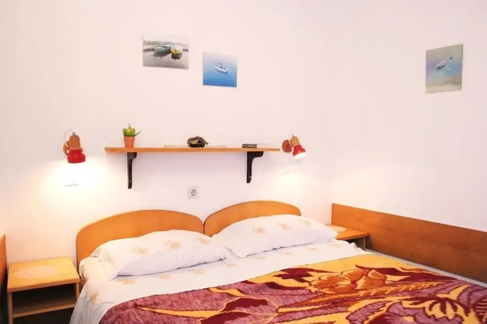 Ivo - 20m From the sea - A2