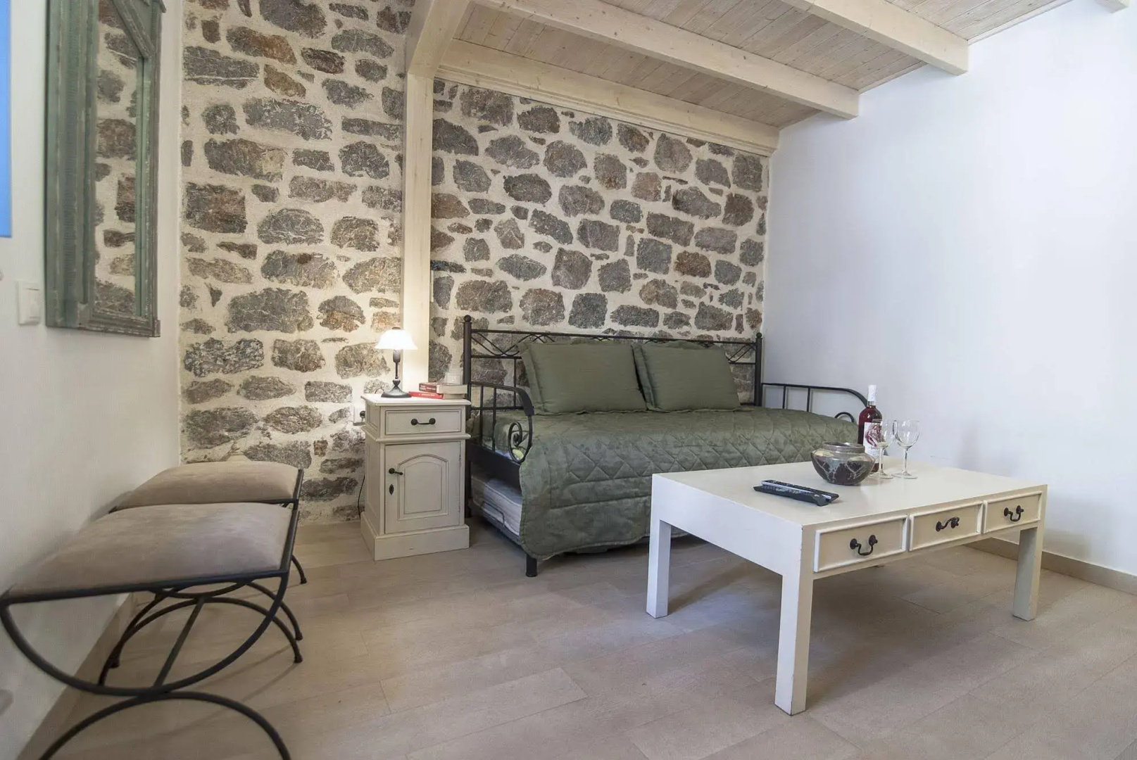 PortaDelMare Deluxe Suites