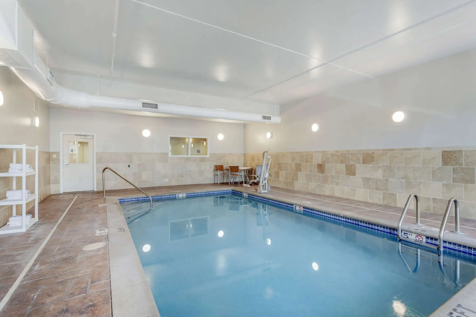 Comfort Suites Knoxville East