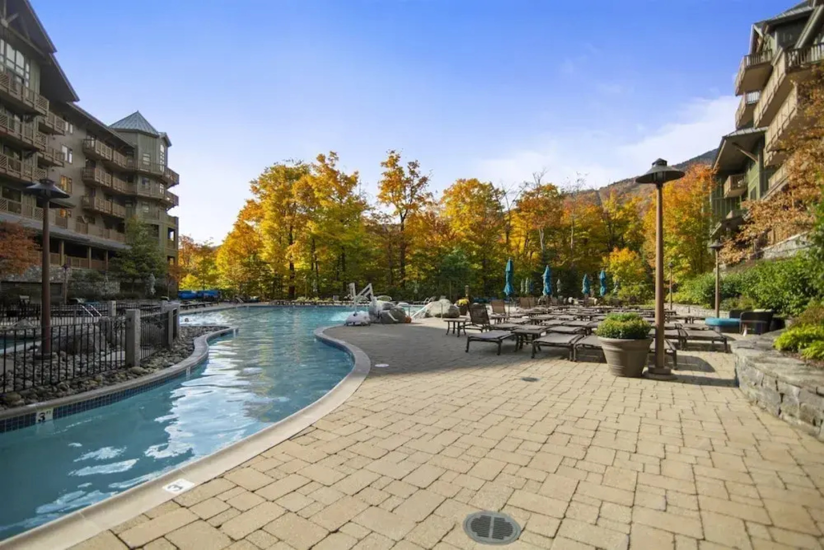 1228/1230 Double Studio @ The Lodge at Spruce Peak