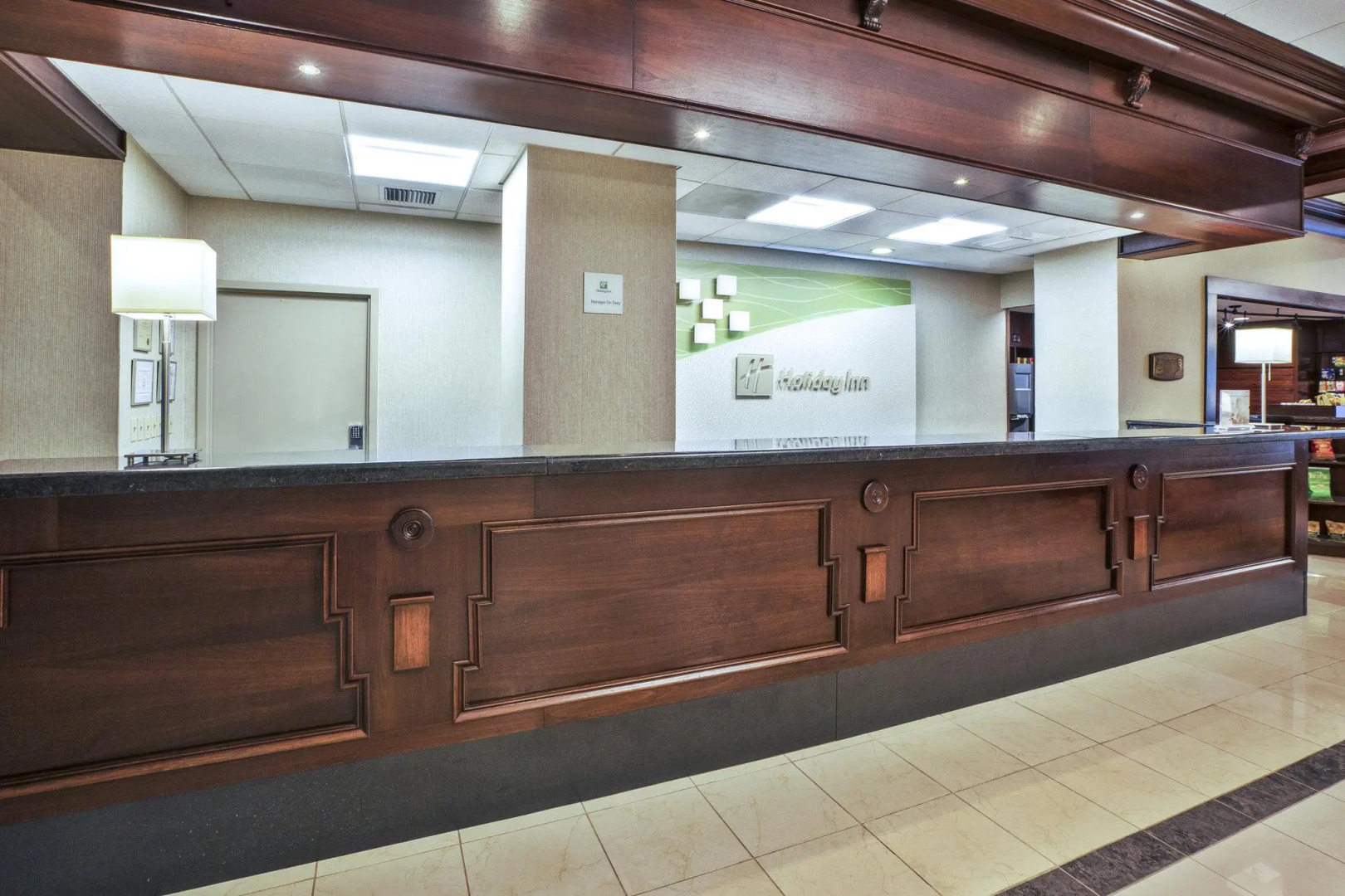 Holiday Inn National Airport/Crystal City by IHG