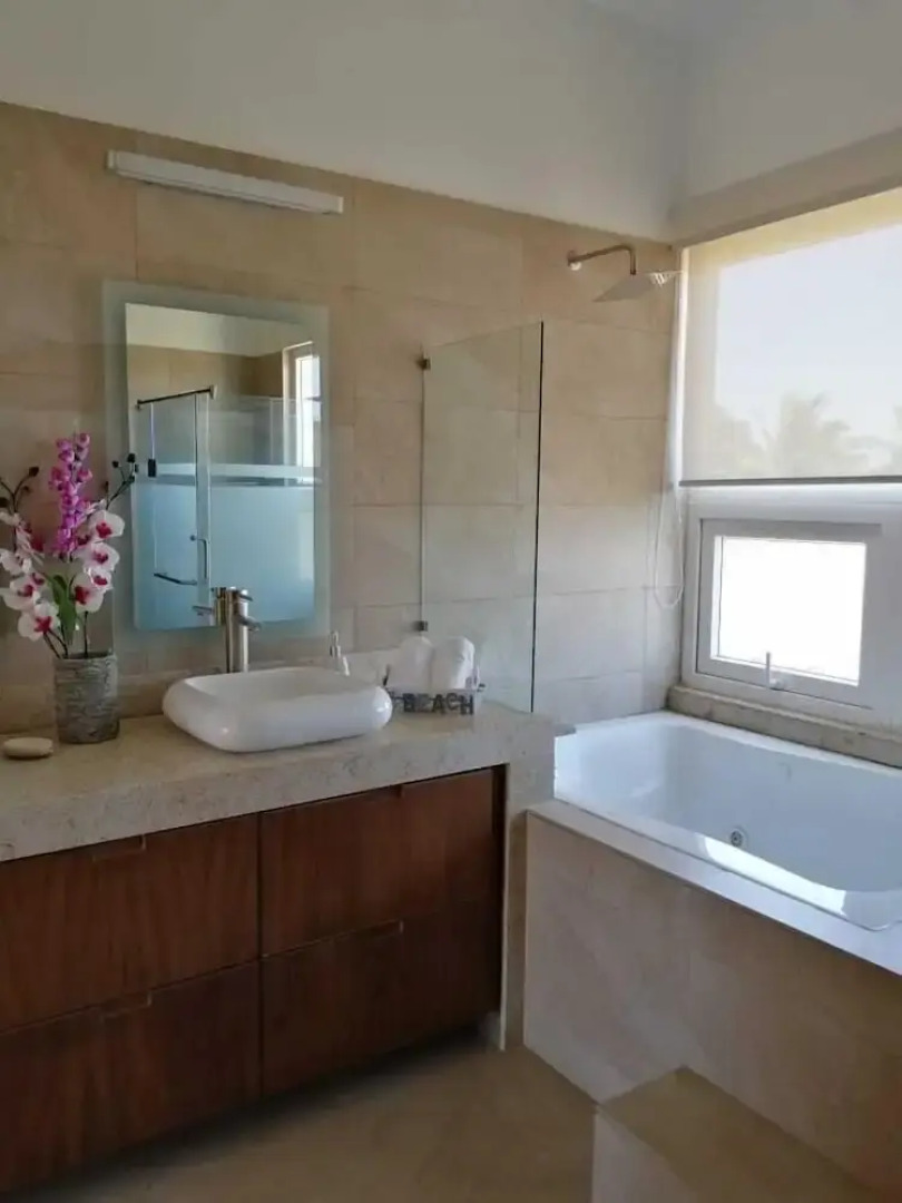 Preciosa Casa B Nayar