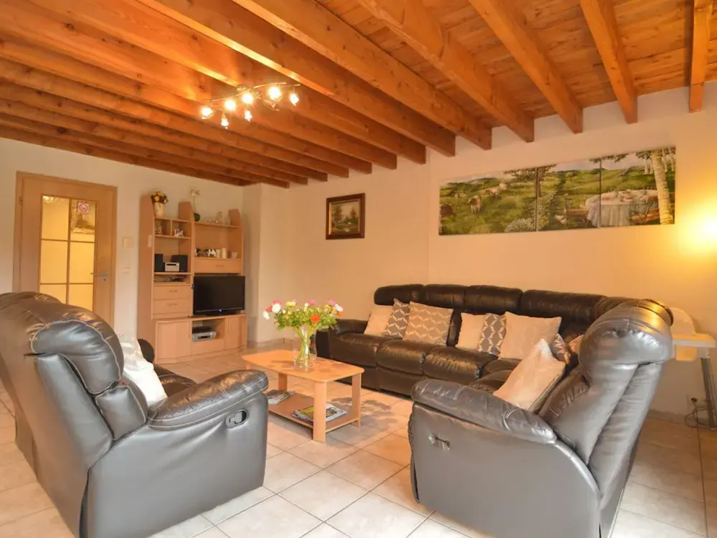 Cottage in Baugnez With Sauna & Forest Nearby