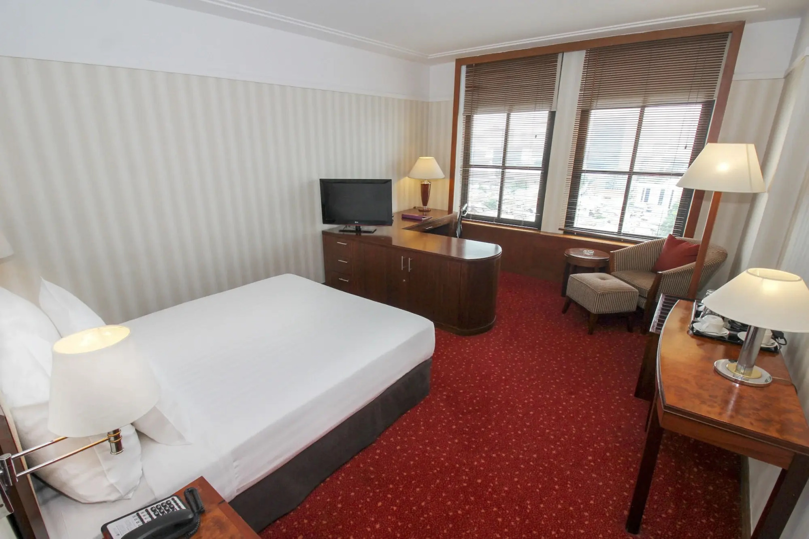 REDTOP Hotel & Convention Center