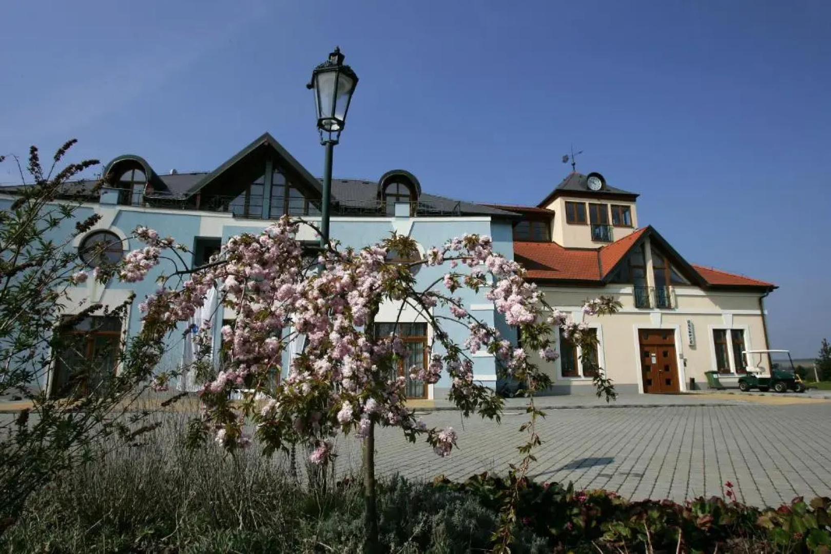 Darovanský Dvůr - Wellness & Golf Hotel