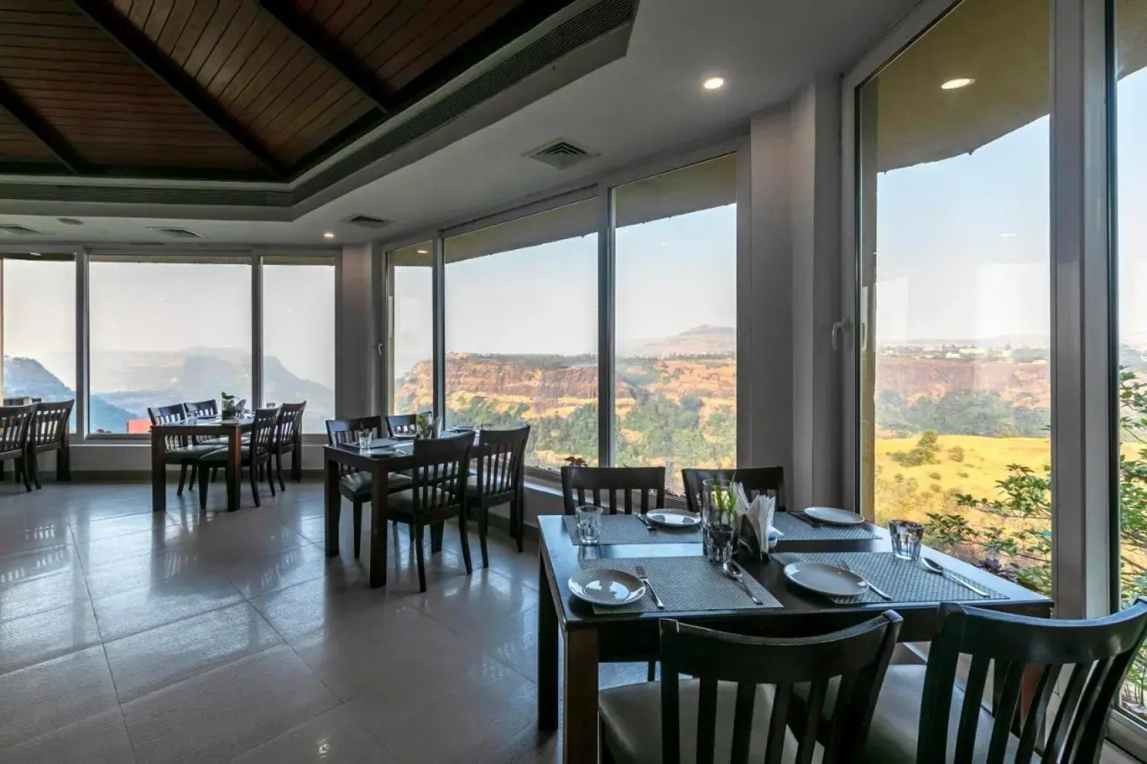 Athiva Resort & Spa, Khandala