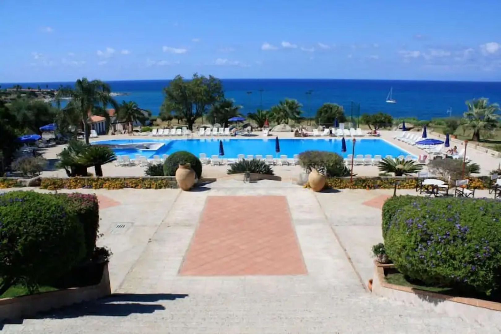 Отель Villaggio Club Dolomiti Sul Mare
