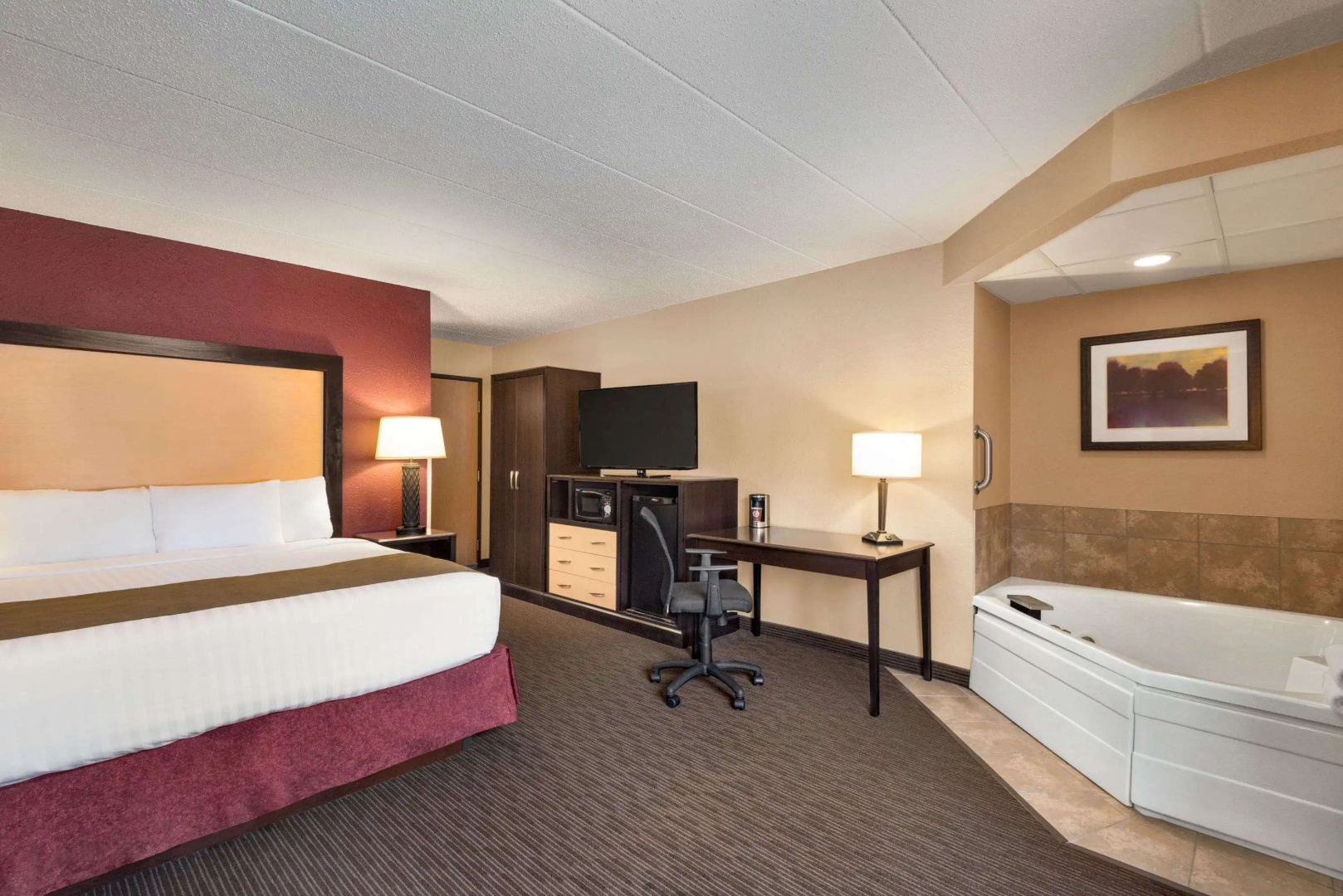 AmericInn by Wyndham Detroit Lakes