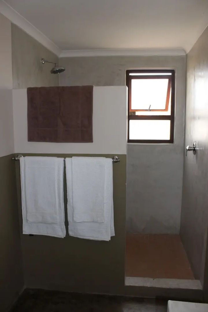 Uukwaluudhi Safari Lodge