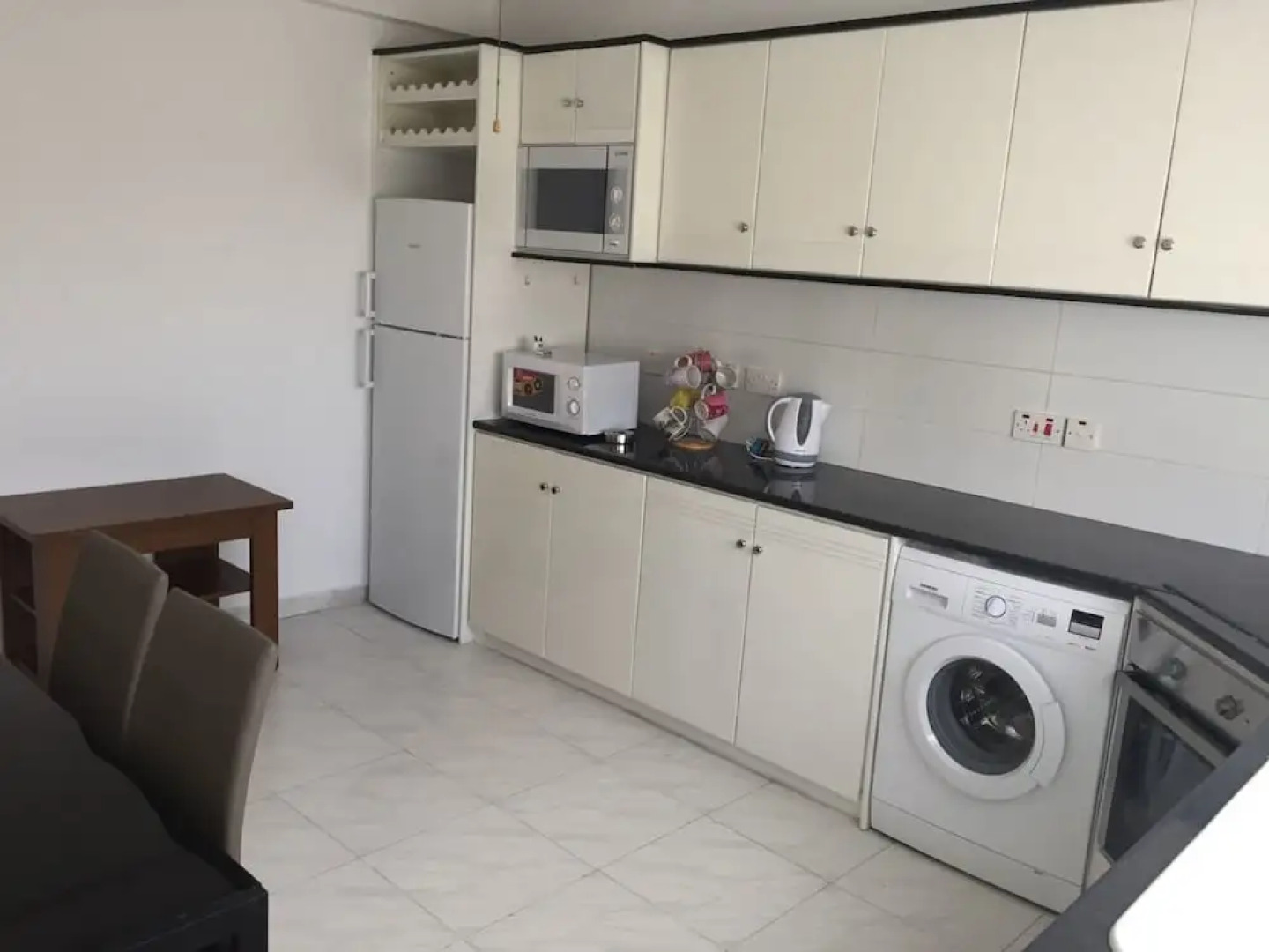 3 Bedroom Apartment with Sea View