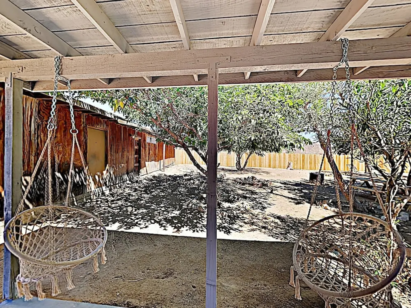 Rawhide Ranch - Walk To Pappy And Harriet's With Hot Tub! 3 Bedroom Home by RedAwning