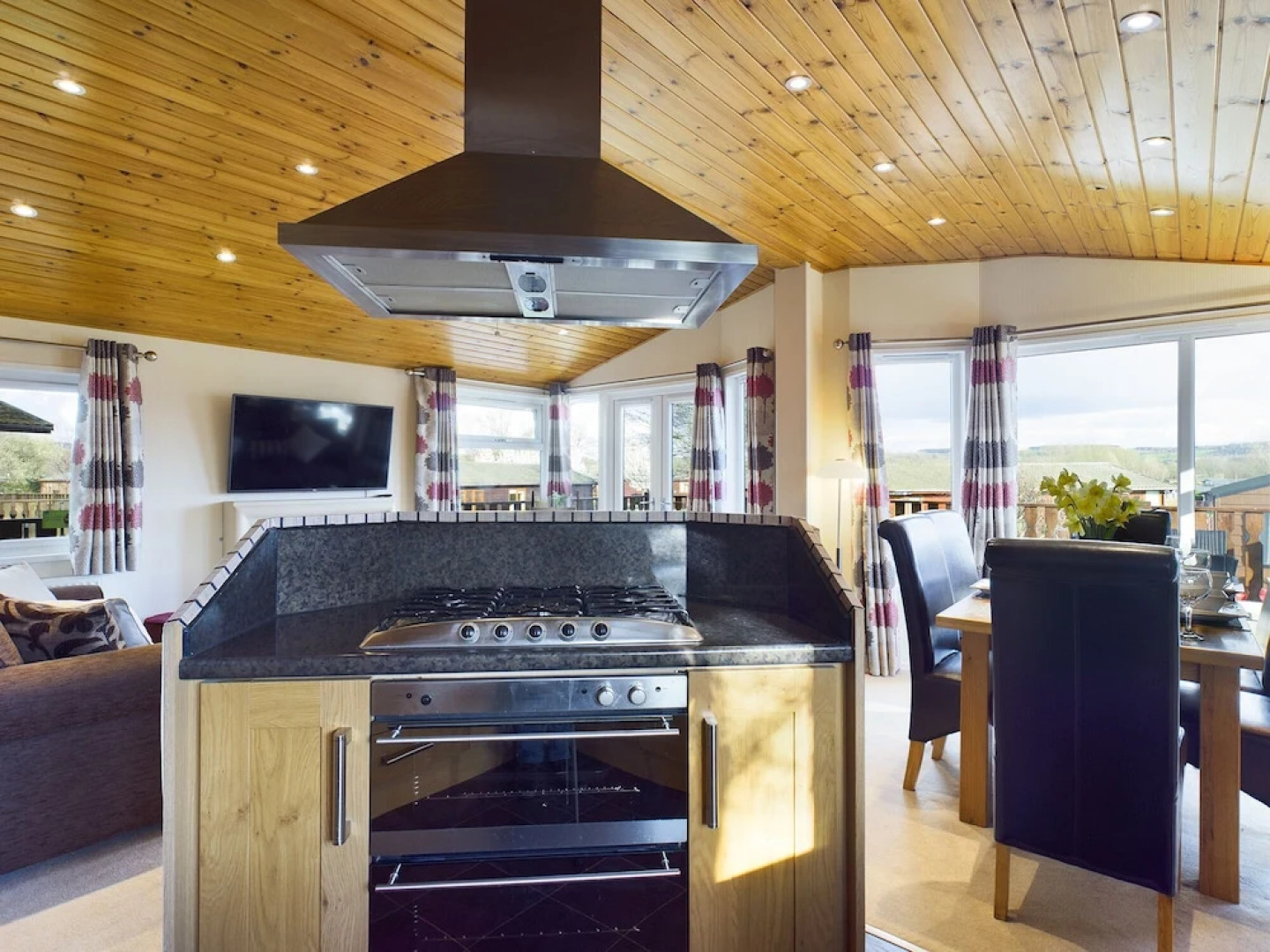 Lovely 3-bed House in Carnforth