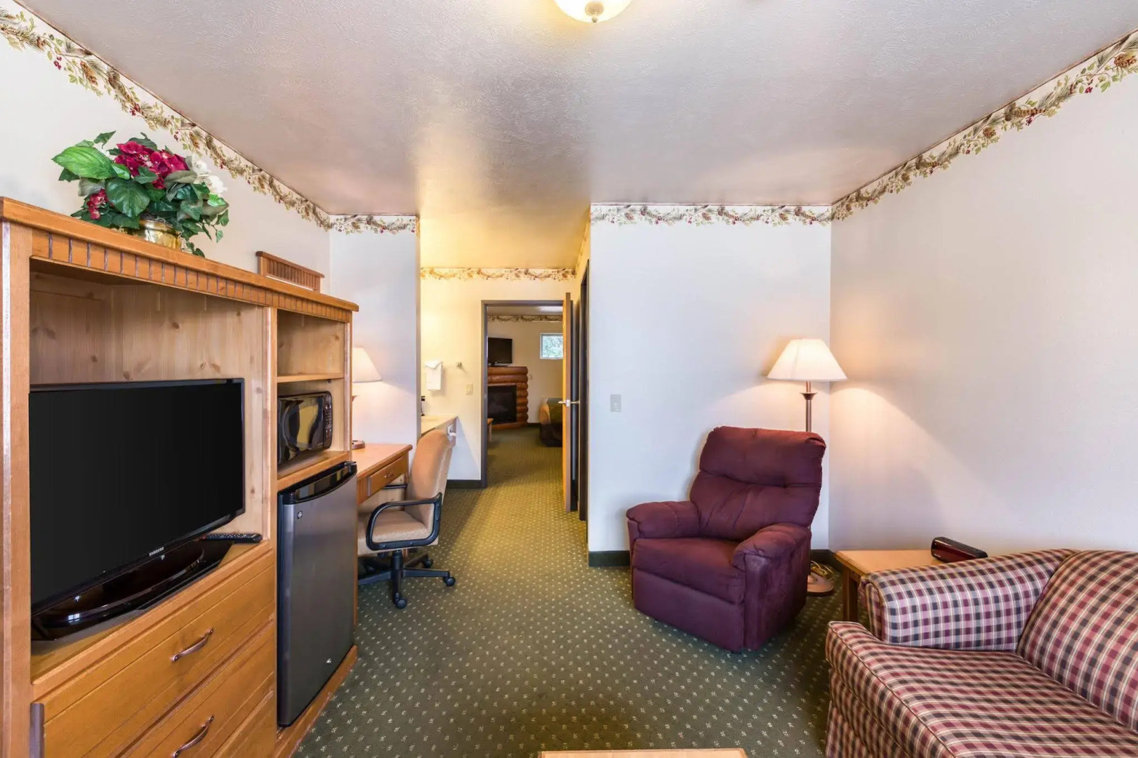 Harmony Inn & Suites