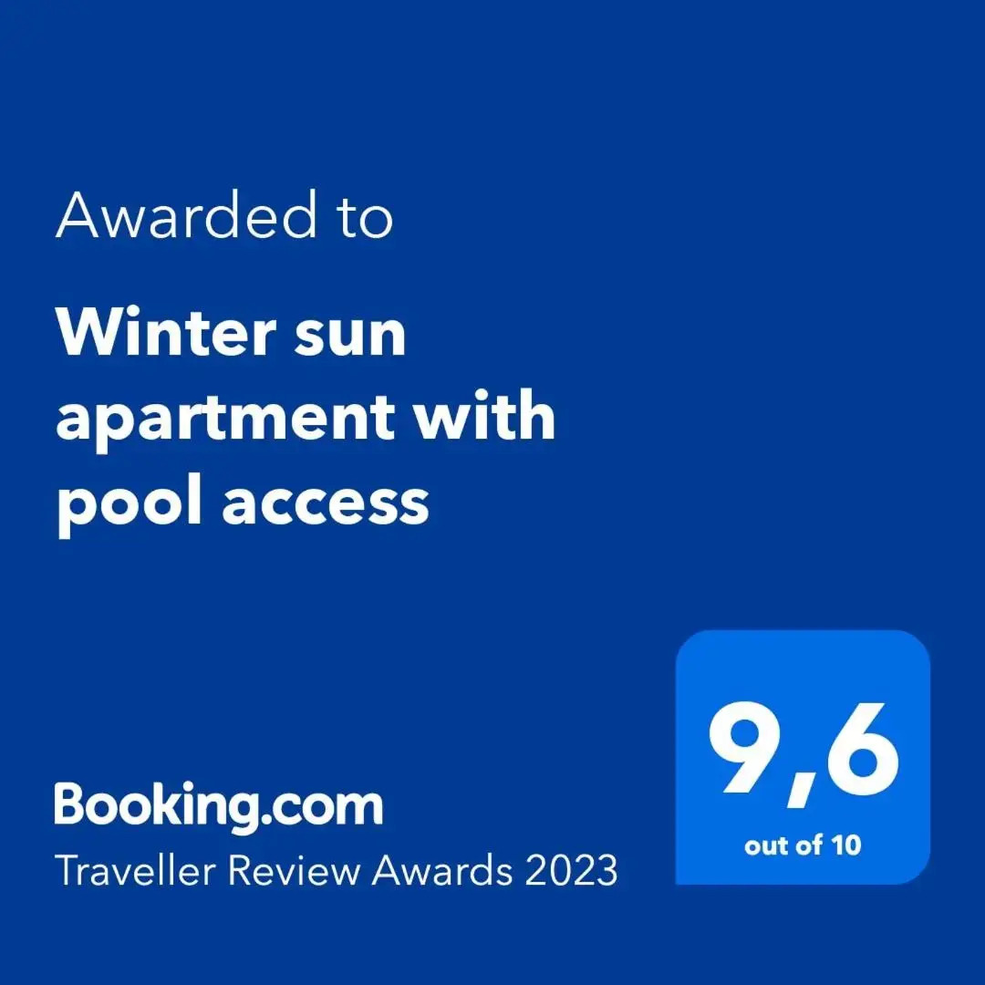 Winter sun apartment with pool access
