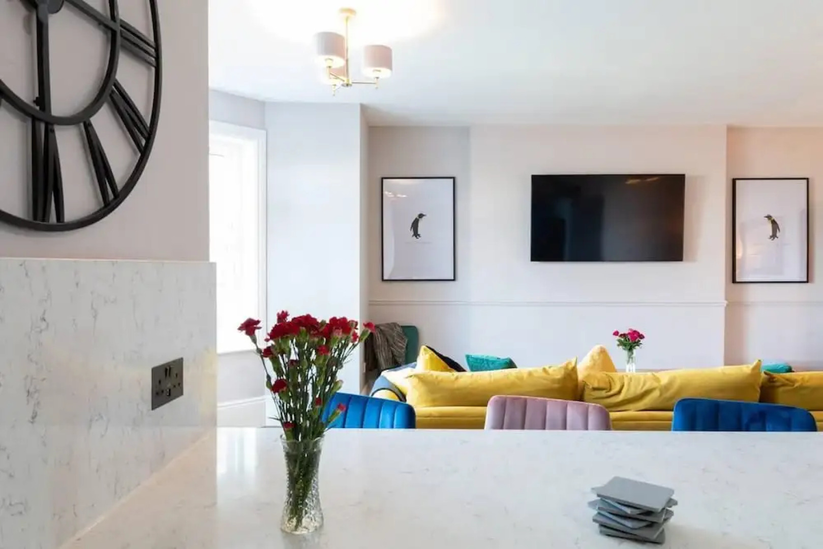 Beachfront Escape & Wow Sea Views, Luxury Retreat