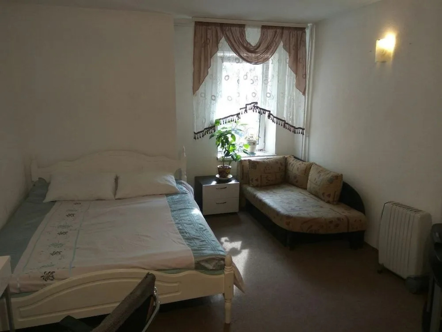 Apart Hostel Capital