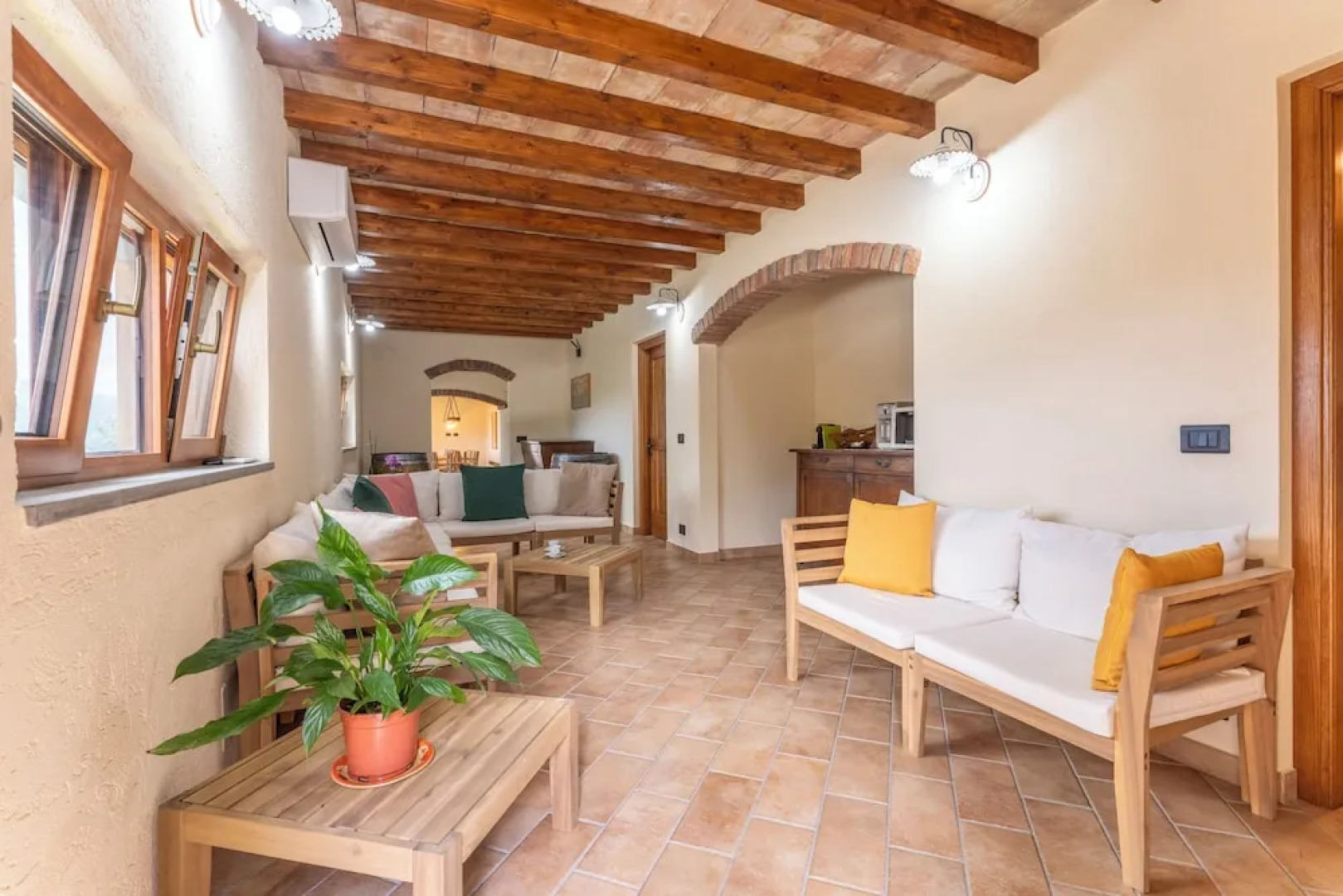 Casa Aurora in Genova