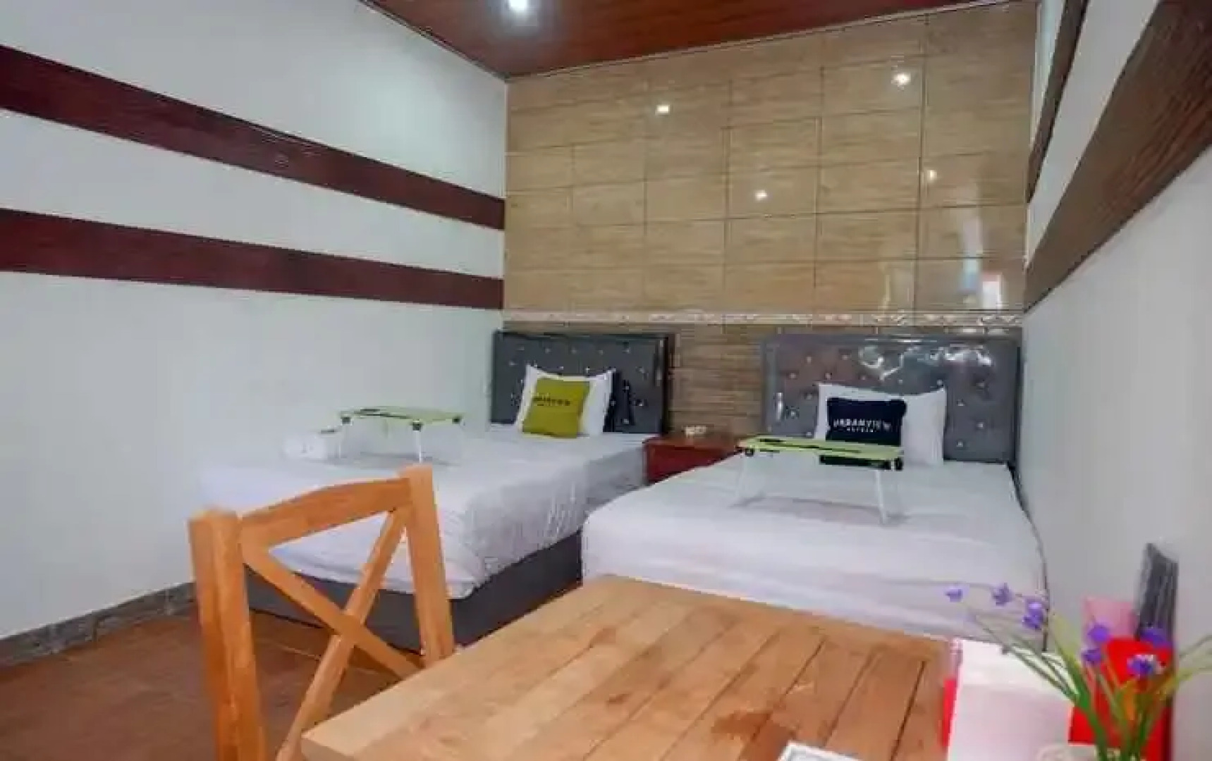 Urbanview Hotel Mountain Palace Kopeng