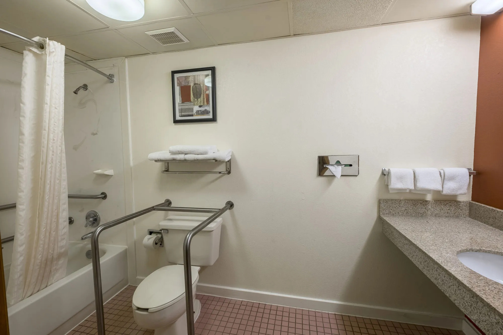 Red Roof Inn Clarksville